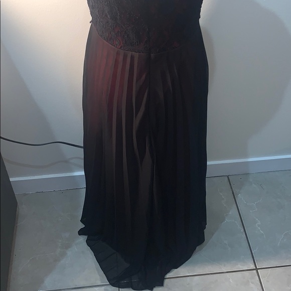 Roulette Dress - Picture 9 of 16